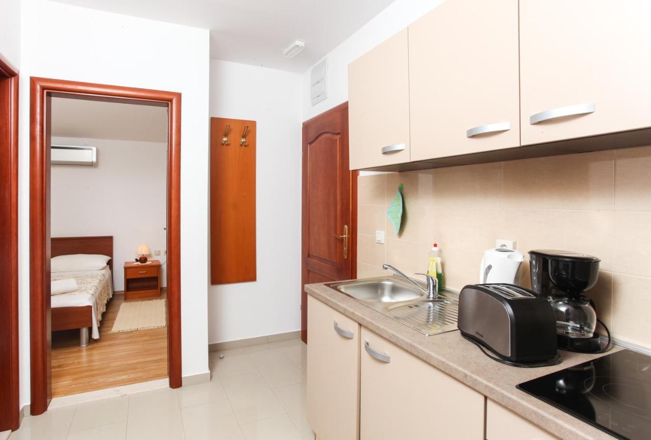 Apartments Ana 洛帕德 外观 照片