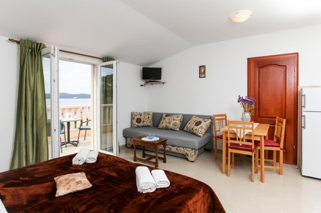 Apartments Ana 洛帕德 外观 照片